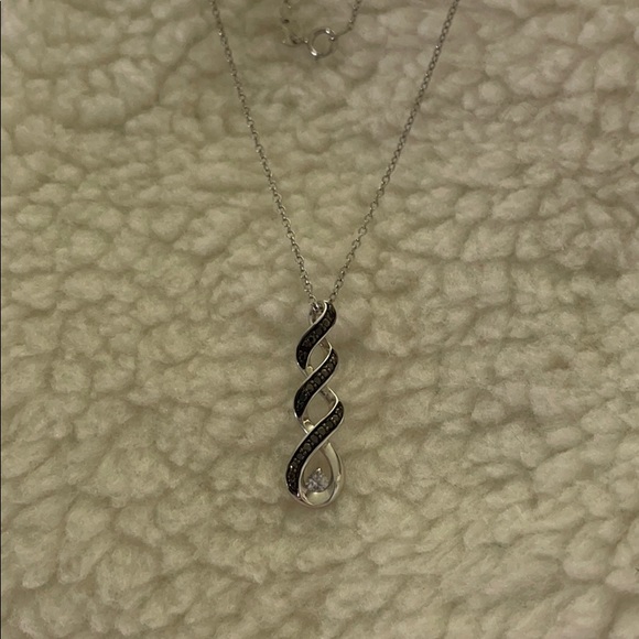 Jewelry Set - Picture 7 of 8